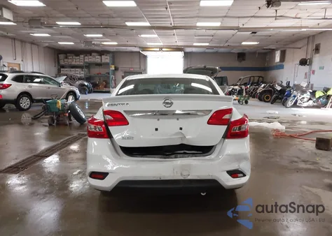 2017 Nissan Sentra S из США, поврежденный, VIN 3N1AB7AP3HY233345